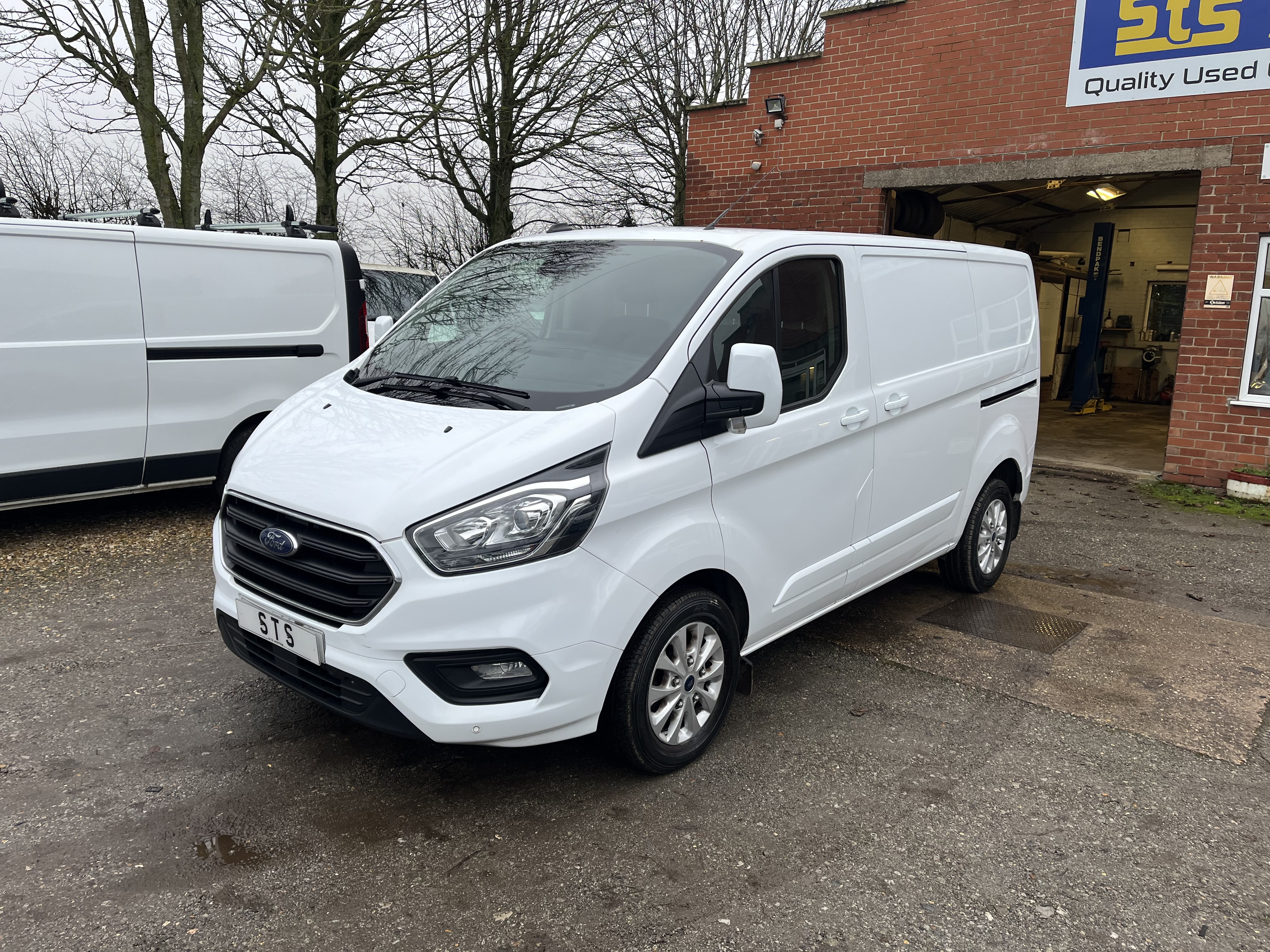 ’21’ Ford Transit Custom 300 LIMITED L1H1