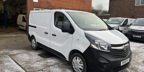 ’18’ VAUXHALL VIVARO 2900 SWB L1H1