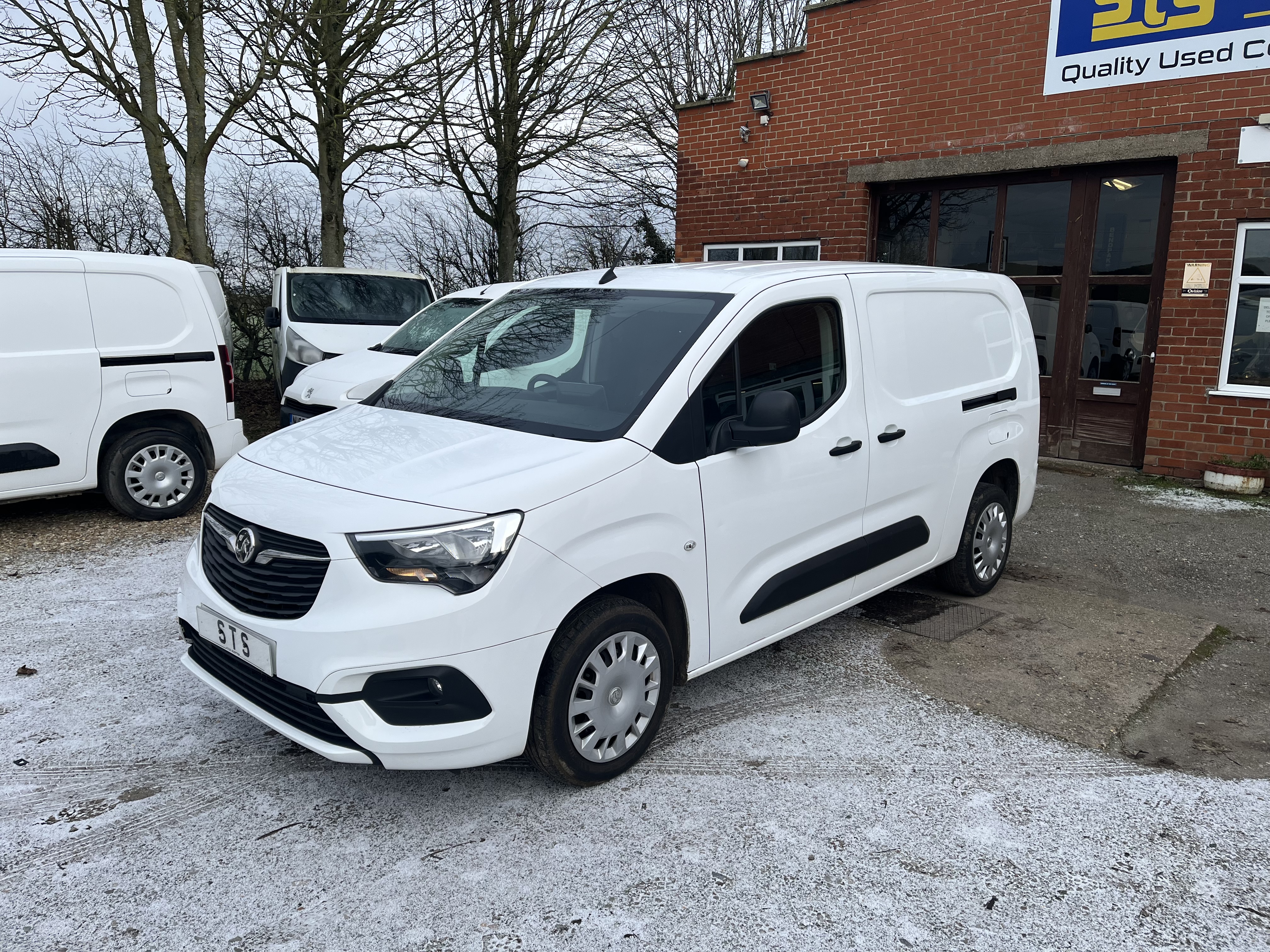 ’71’ VAUXHALL COMBO SPORTIVE HDI L2H1